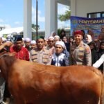 Wujud Kepedulian Polri, Kapolres Tabalong Serahkan Hewan Kurban Kapolda Kalsel ke Ponpes Nurul Mustofa IMG-20260526-WA0054