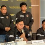 Tragedi Berdarah Desa Batu Bulan: Sempat Buron ke Hutan Kaltim, Tiga Pembunuh Berkelompok Diringkus Polres Tanah Bumbu IMG_20260522_085953