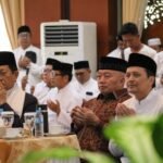 Kunjungi Kalsel, Menag Nasaruddin Umar Tekankan Persatuan dan Kelestarian Alam 791544cd-8162-4c60-818e-ddec234b6d26-768x512